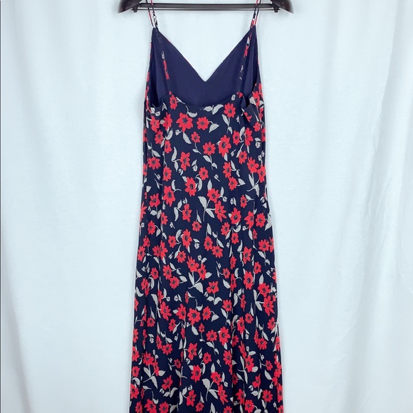 Finders Keepers Maya Dress Navy Floral - Picture 6 of 8